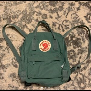Teal Fjallraven Kanken mini backpack
